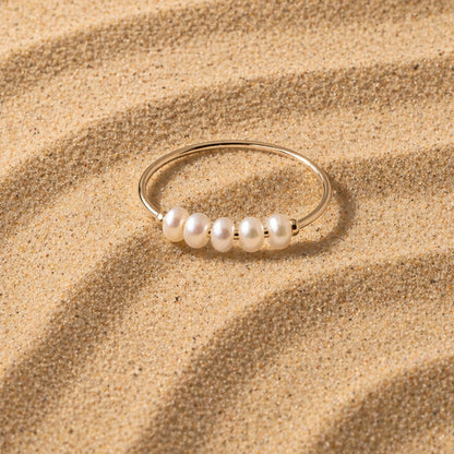 Mini Pearls Ring