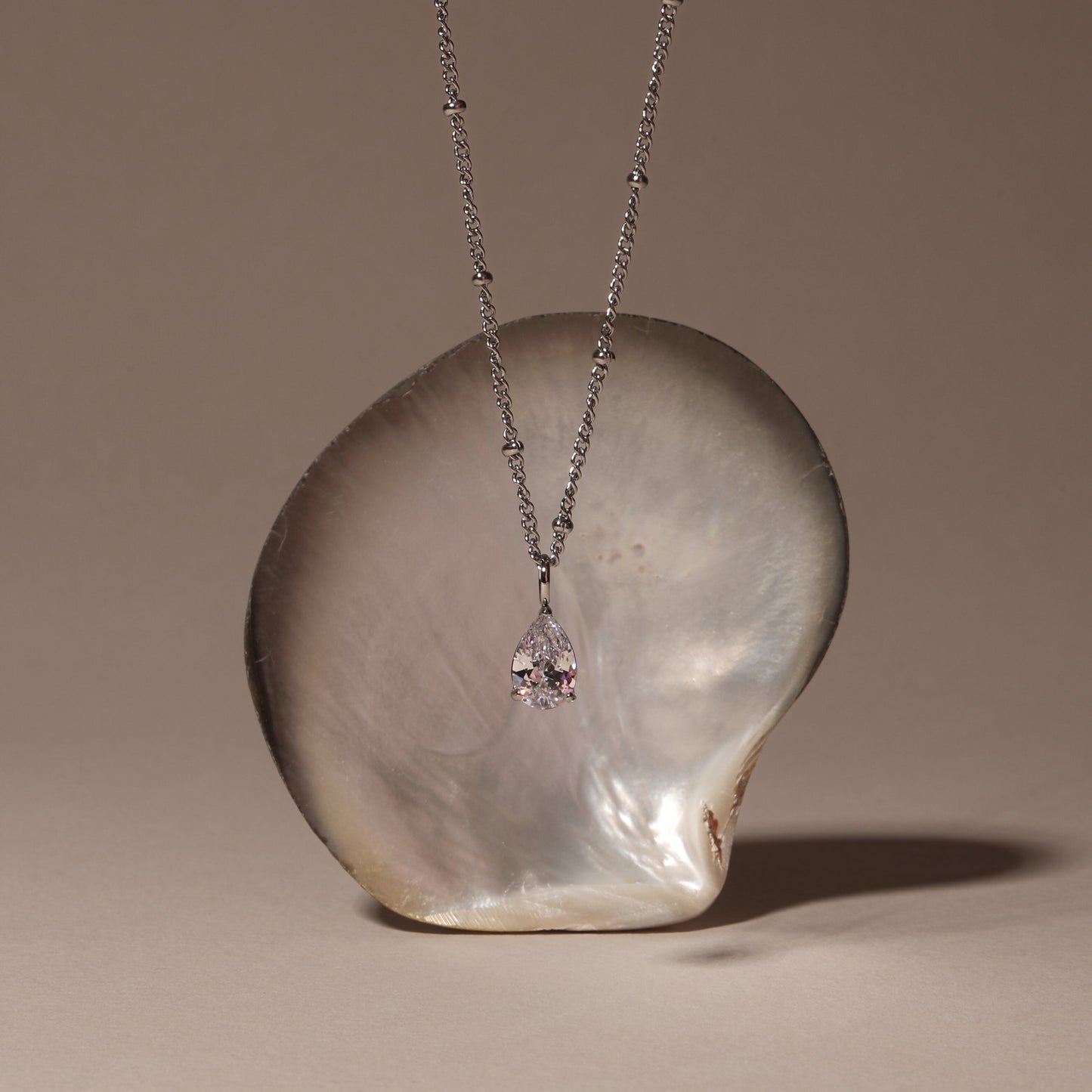 Collar Astra
