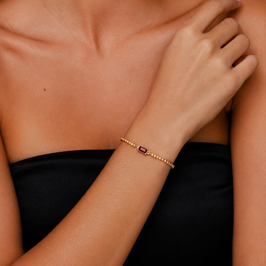 Pulsera con cuentas de piedra de nacimiento