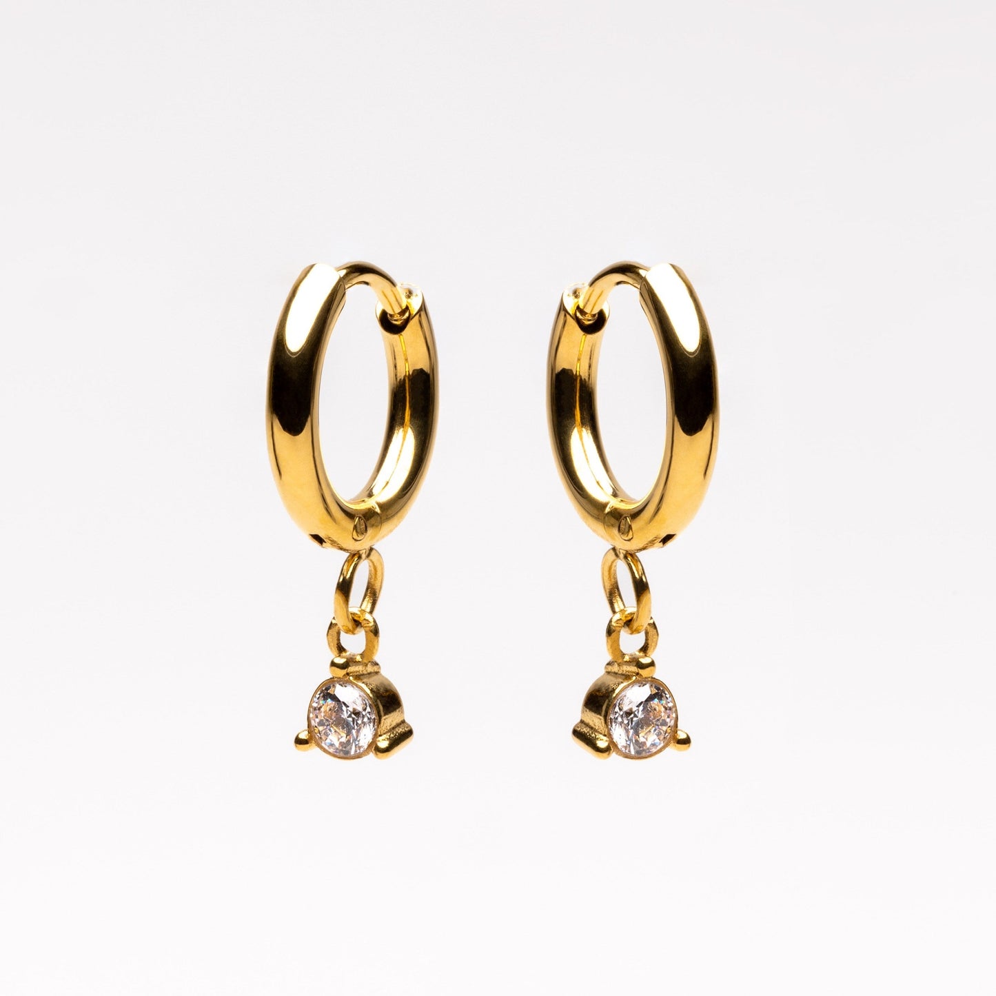 Pendientes de gota con brillantes
