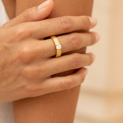 Anillo tipo declaración "Aspen"