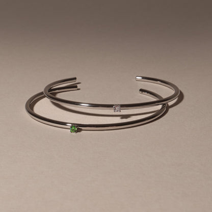 Brazalete Delgado de Esmeraldas