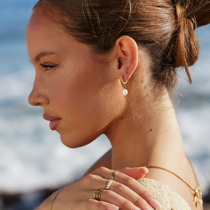 Pendientes de aro con perlas de agua dulce