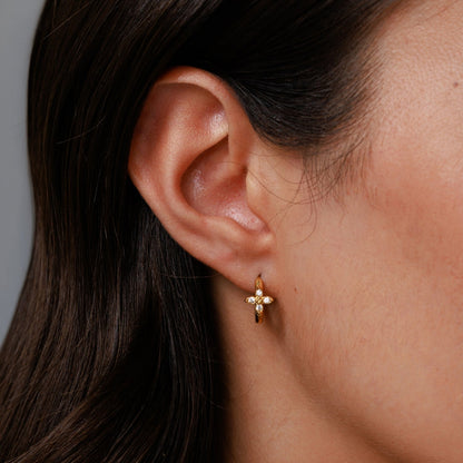 Pendientes de aros de margaritas