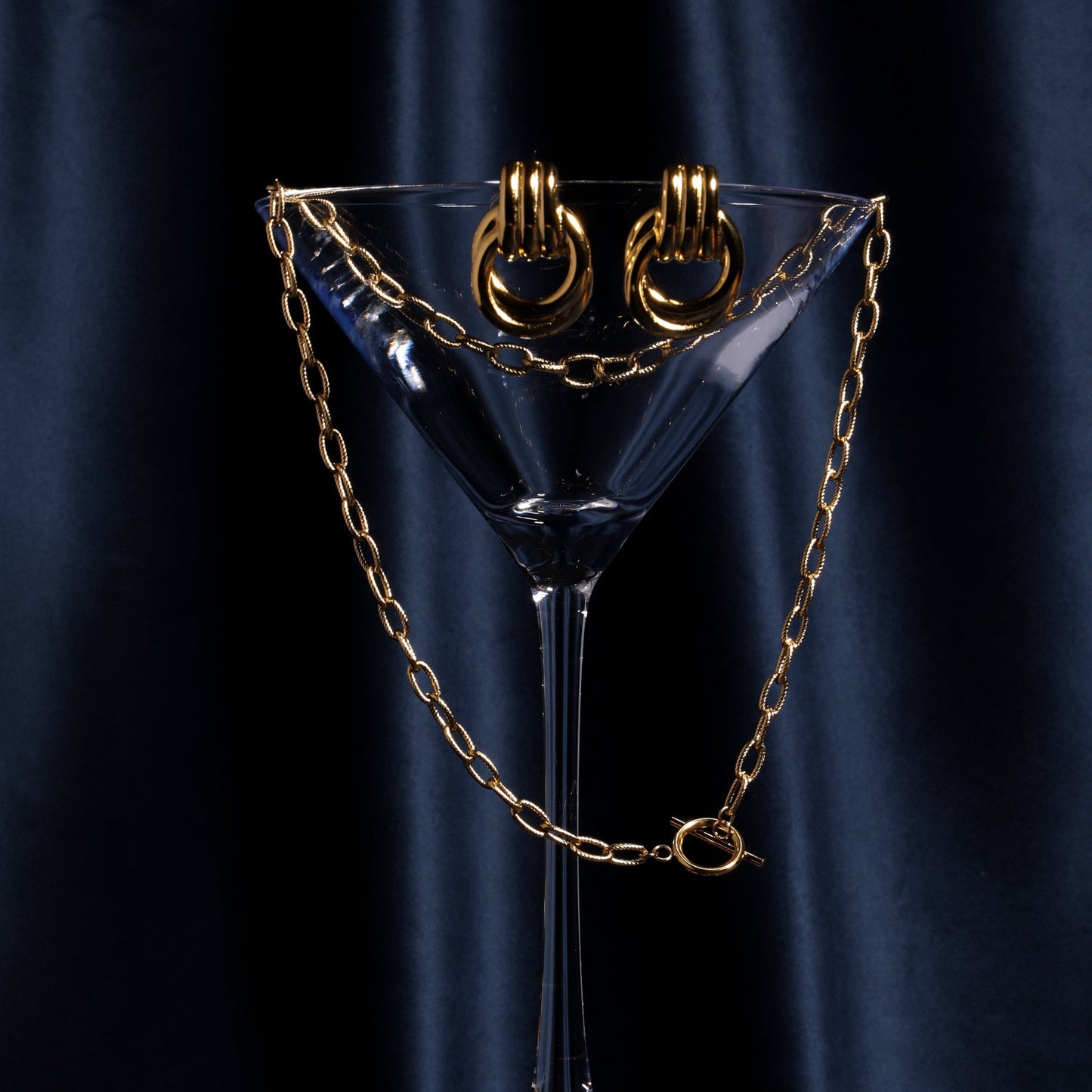 Paperclip Toggle Choker