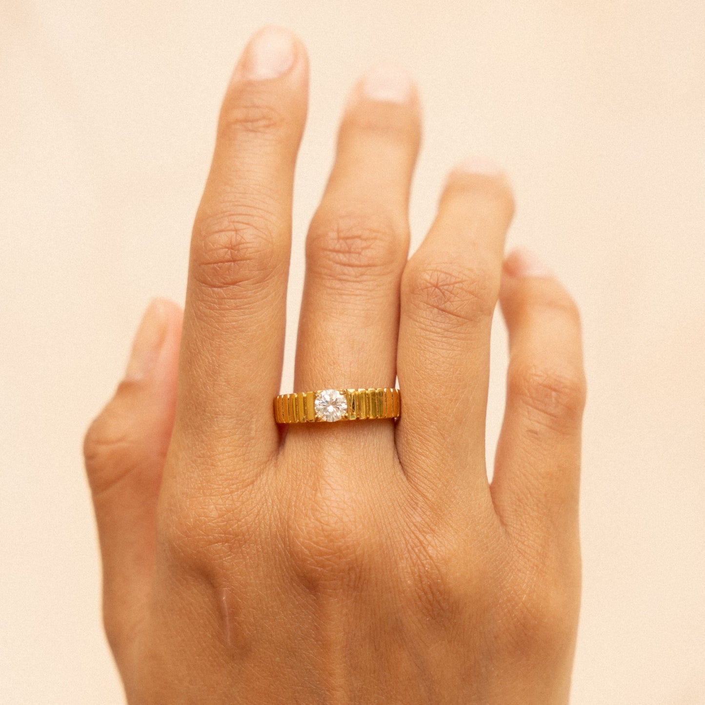 Anillo tipo declaración "Aspen"